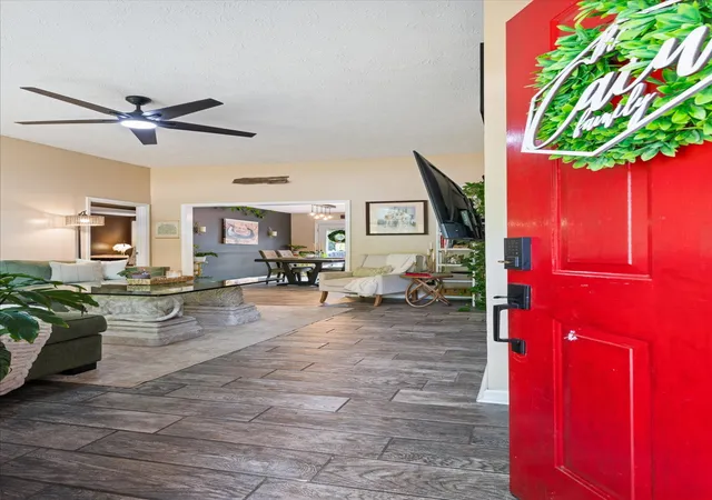 Photo 3 of Single family home for sale at 214 Oakdale Dr, White House, TN 37188 | MLS# 3526451 | Listing updated on 2026-09-17
