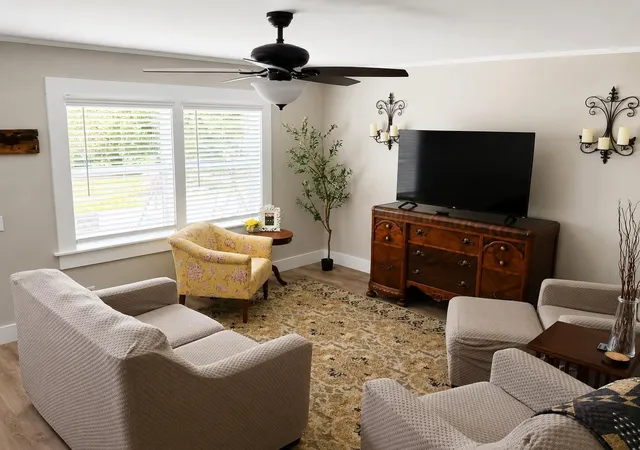 Photo 3 of Single family home for sale at 1113 Jones Street, Athens, TN 37303 | MLS# 3525565 | Listing updated on 2026-09-11
