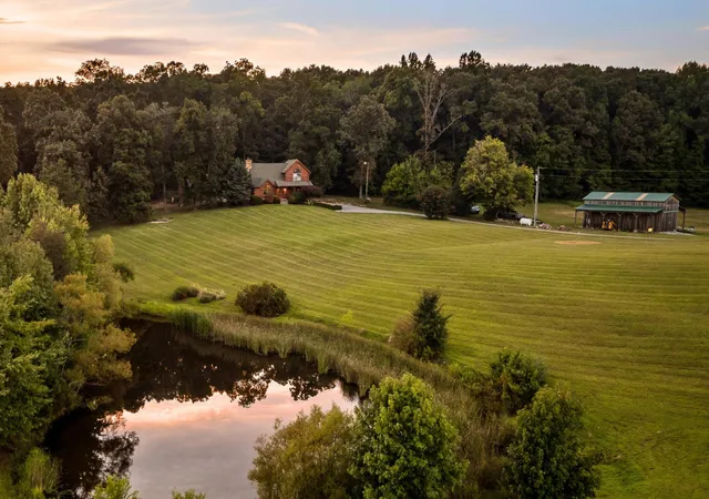Photo 1 of Single family home for sale at 1050 Blue Springs Road, Sweetwater, TN 37874 | MLS# 3525598 | Listing updated on 2026-09-11