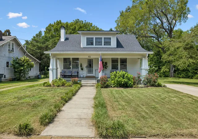 Photo 1 of Single family home for sale at 521 N Wilson Blvd, Nashville, TN 37205 | MLS# 3542395 | Listing updated on 2026-10-16