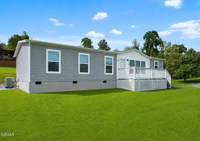 Photo 2 of Sale Pending at 2840 Loveday Pl, Kodak, TN 37764 | MLS# 3591828 | Listing updated on 2026-09-14