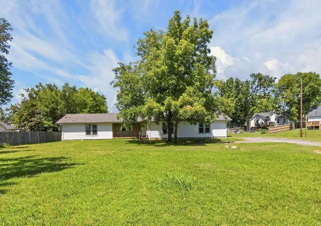Photo 2 of Single family home for sale at 3300 Hamilton Church Rd, Antioch, TN 37013 | MLS# 3525834 | Listing updated on 2026-09-24