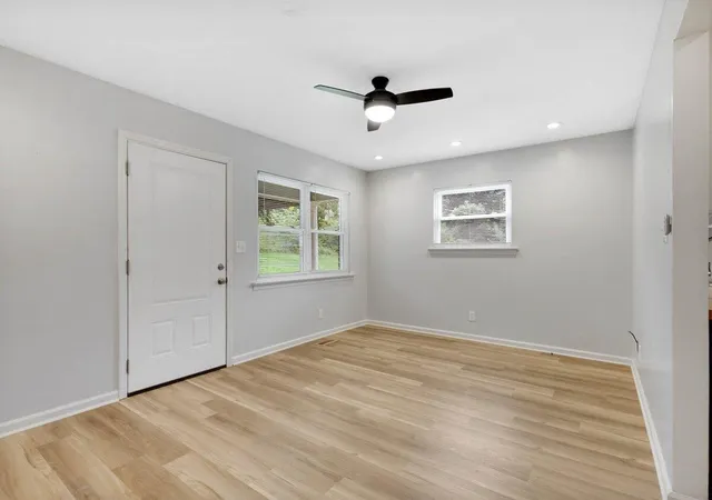Photo 4 of Multi family home for sale at 4107 Cherryton Dr, Chattanooga, TN 37411 | MLS# 3525661 | Listing updated on 2026-09-11