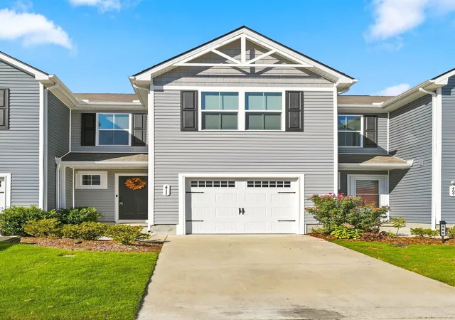 Photo 1 of Townhouse for sale at 411 Deer Meadow Ln, Lebanon, TN 37090 | MLS# 3528358 | Listing updated on 2026-09-13