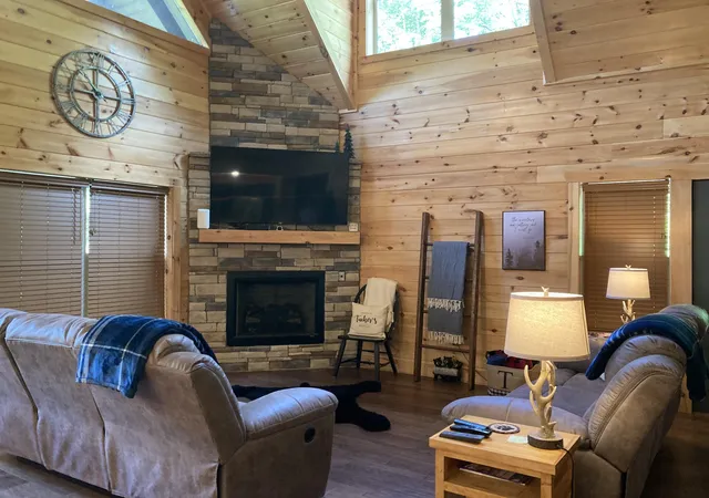 Photo 2 of Single family home for sale at 2809 Barefoot Pass Way, Pigeon Forge, TN 37863 | MLS# 3544740 | Listing updated on 2026-09-14