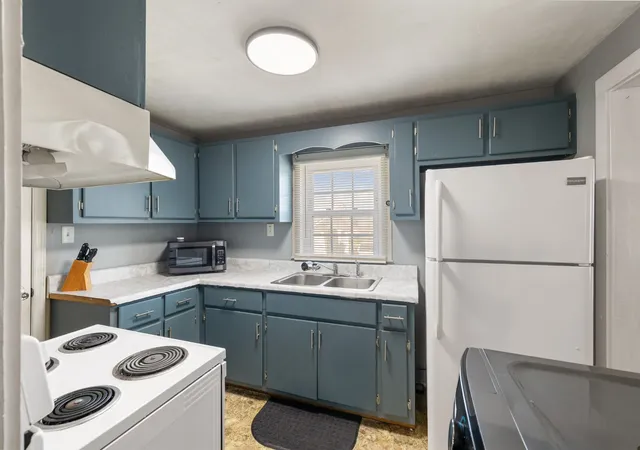 Photo 3 of Single family home for sale at 418 Heil Quaker Ave, Lewisburg, TN 37091 | MLS# 3530689 | Listing updated on 2026-10-07
