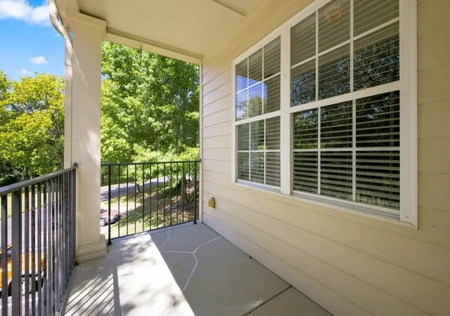 Photo 2 of Condo for sale at 3201 Aspen Grove Dr #H4, Franklin, TN 37067 | MLS# 3526364 | Listing updated on 2026-09-22