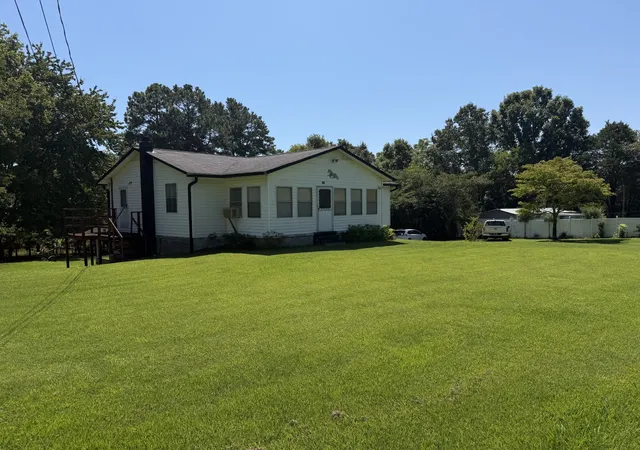 Photo 2 of Sale Pending at 169 Hidden Hills Dr Se, Cleveland, TN 37323 | MLS# 3526362 | Listing updated on 2026-09-12