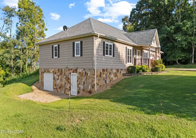 Photo 3 of Sale Pending at 3830 Long Creek Rd, Parrottsville, TN 37843 | MLS# 3526349 | Listing updated on 2026-09-25