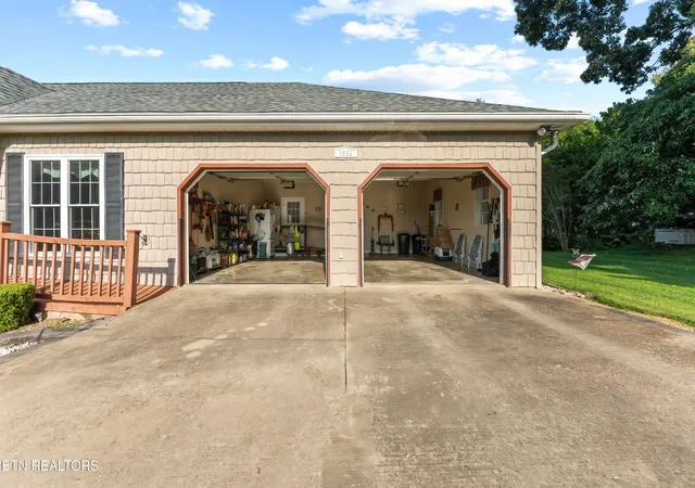 Photo 3 of Sale Pending at 3830 Long Creek Rd, Parrottsville, TN 37843 | MLS# 3526349 | Listing updated on 2026-09-25