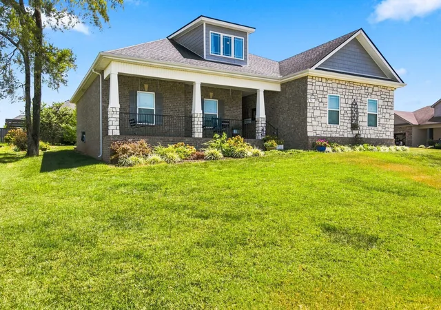 Photo 1 of Single family home for sale at 541 Sapphire Dr, Murfreesboro, TN 37128 | MLS# 3526821 | Listing updated on 2026-09-13