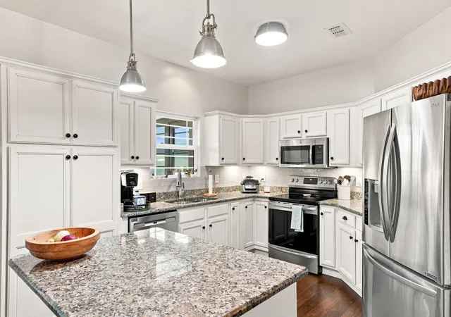 Photo 4 of Single family home for sale at 541 Sapphire Dr, Murfreesboro, TN 37128 | MLS# 3526821 | Listing updated on 2026-09-13