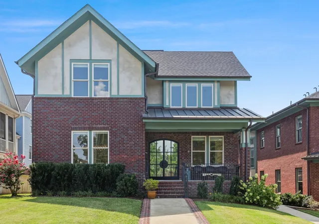 Photo 1 of Single family home for sale at 818 Shelby Ave #A, Nashville, TN 37206 | MLS# 3529161 | Listing updated on 2026-09-15