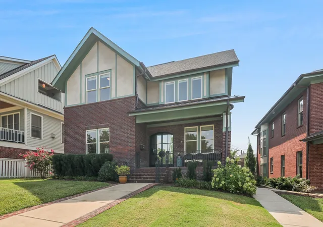 Photo 3 of Single family home for sale at 818 Shelby Ave #A, Nashville, TN 37206 | MLS# 3529161 | Listing updated on 2026-09-15