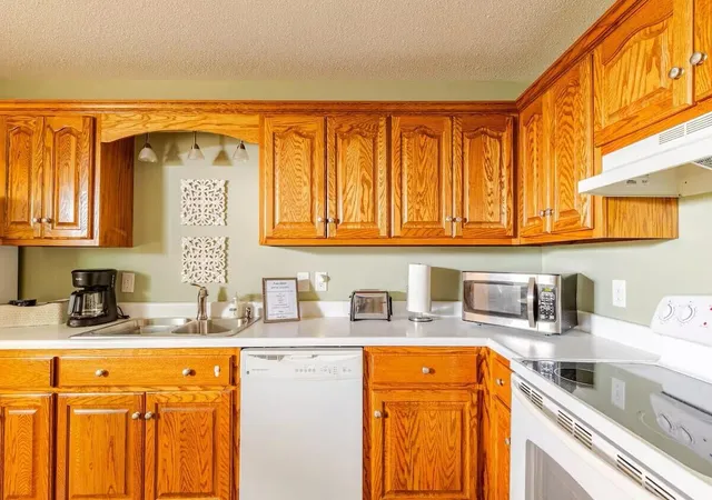 Photo 3 of Multi family home for sale at 201 County Road 124, Athens, TN 37303 | MLS# 3526503 | Listing updated on 2026-09-11