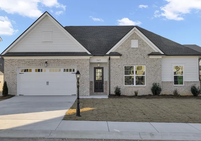 Photo 1 of Single family home for sale at 421 Winchester Dr, Fort Oglethorpe, GA 30742 | MLS# 3526547 | Listing updated on 2026-09-14