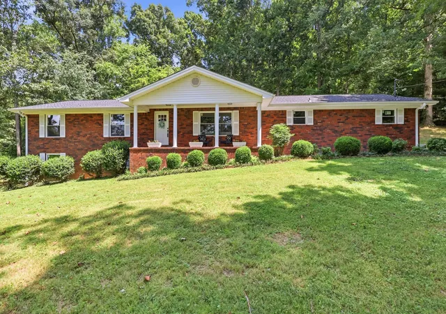 Photo 3 of Single family home for sale at 213 Dunn Farm Rd Se, Cleveland, TN 37323 | MLS# 3528353 | Listing updated on 2026-10-06