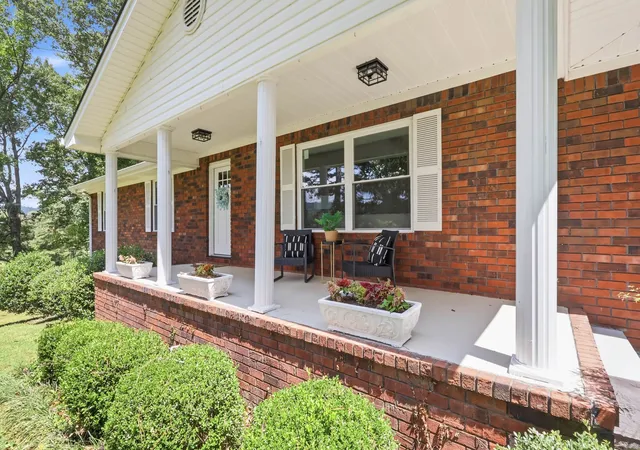 Photo 4 of Single family home for sale at 213 Dunn Farm Rd Se, Cleveland, TN 37323 | MLS# 3528353 | Listing updated on 2026-10-06