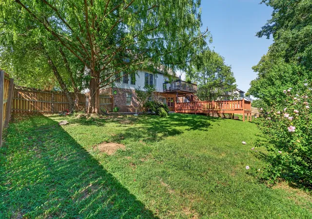 Photo 3 of Single family home for sale at 534 Christel Springs Dr, Clarksville, TN 37043 | MLS# 3527490 | Listing updated on 2026-09-14