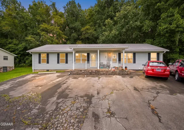 Photo 3 of Single family home for sale at 377 Bandy Road, Greeneville, TN 37743 | MLS# 3527247 | Listing updated on 2026-09-28