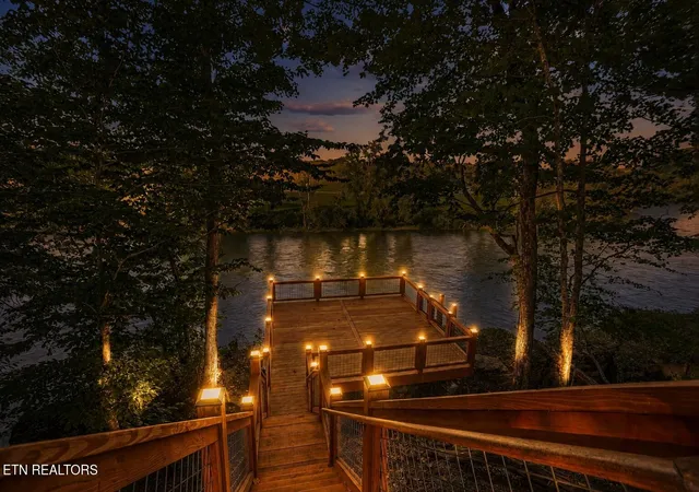 Photo 3 of Single family home for sale at 2005 River Mist Cir, New Market, TN 37820 | MLS# 3544614 | Listing updated on 2026-09-22