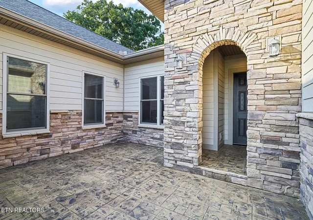 Photo 4 of Single family home for sale at 2005 River Mist Cir, New Market, TN 37820 | MLS# 3544614 | Listing updated on 2026-09-22