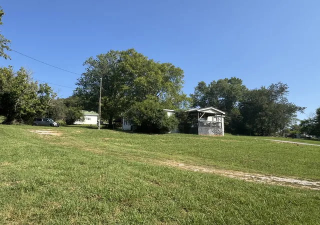 Photo 3 of Manufactured home for sale at 3 Washer Ln, Elmwood, TN 38560 | MLS# 3529636 | Listing updated on 2026-09-14