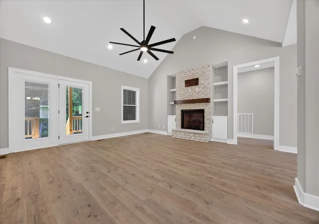 Photo 4 of Sale Pending at 4973 Hunter Rd, Southside, TN 37171 | MLS# 3527737 | Listing updated on 2026-09-12