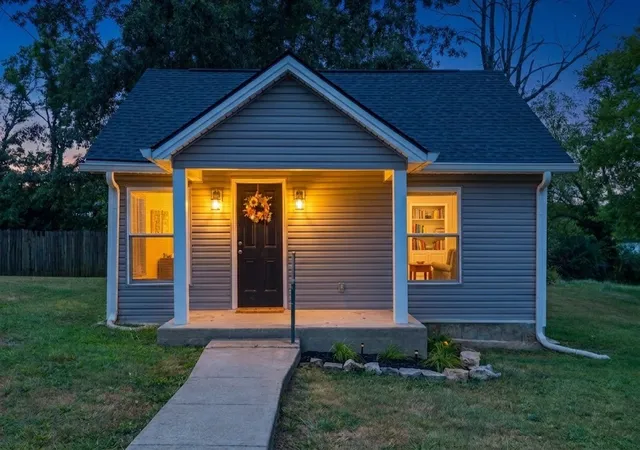 Photo 1 of Single family home for sale at 4016 Woodbury Pike, Murfreesboro, TN 37127 | MLS# 3540318 | Listing updated on 2026-09-14