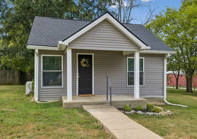 Photo 2 of Single family home for sale at 4016 Woodbury Pike, Murfreesboro, TN 37127 | MLS# 3540318 | Listing updated on 2026-09-14