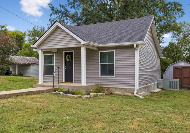 Photo 3 of Single family home for sale at 4016 Woodbury Pike, Murfreesboro, TN 37127 | MLS# 3540318 | Listing updated on 2026-09-14