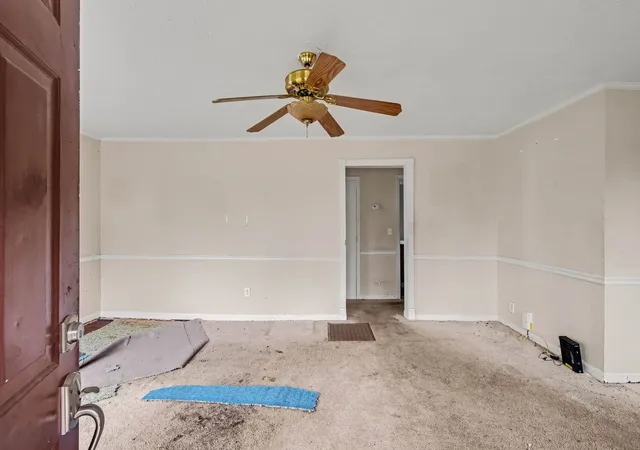Photo 3 of Sale Pending at 241 E Park Ave, Gallatin, TN 37066 | MLS# 3527911 | Listing updated on 2026-09-11