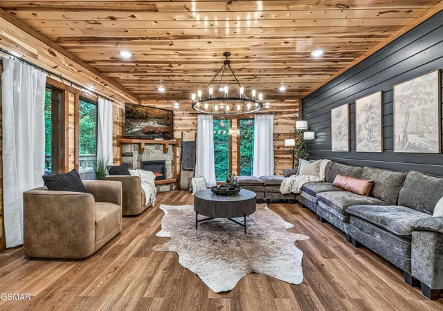 Photo 3 of Single family home for sale at 2765 Green Mountain Way, Sevierville, TN 37876 | MLS# 3591840 | Listing updated on 2026-10-08