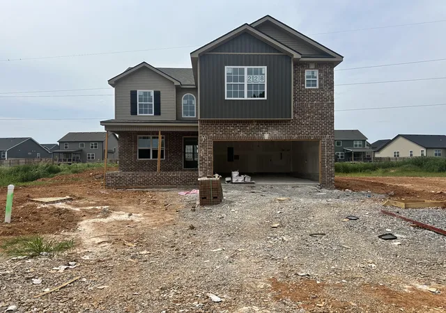 Photo 1 of Single family home for sale at 677 S Forest Brook Court, Clarksville, TN 37042 | MLS# 3528567 | Listing updated on 2026-09-15