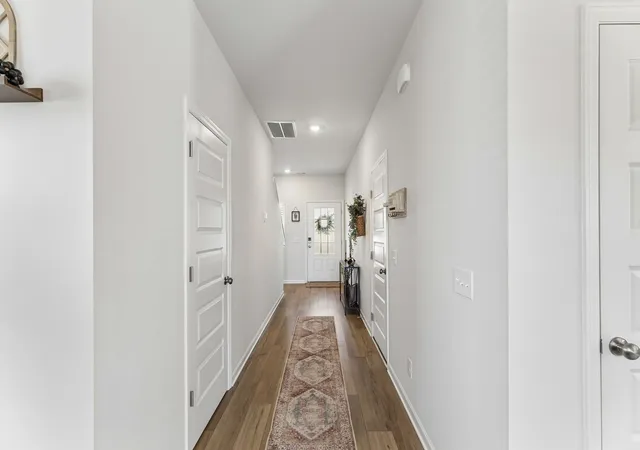 Photo 4 of Single family home for sale at 3341 Steadman St, Columbia, TN 38401 | MLS# 3531427 | Listing updated on 2026-09-15