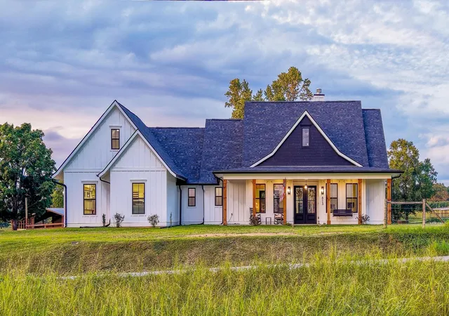 Photo 1 of Single family home for sale at 813 Ladd Springs Road Se, Cleveland, TN 37323 | MLS# 3528042 | Listing updated on 2026-09-11