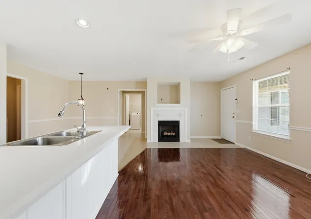 Photo 3 of Townhouse for sale at 83 Flagstone Dr, Rossville, GA 30741 | MLS# 3546468 | Listing updated on 2026-09-14