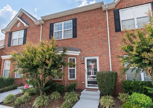 Photo 2 of Townhouse for sale at 1101 Downs Blvd #157, Franklin, TN 37064 | MLS# 3542723 | Listing updated on 2026-09-11