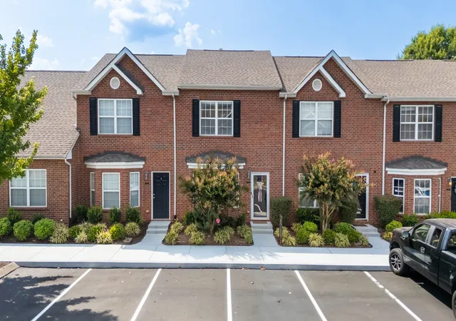 Photo 3 of Townhouse for sale at 1101 Downs Blvd #157, Franklin, TN 37064 | MLS# 3542723 | Listing updated on 2026-09-11