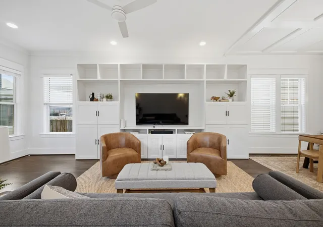 Photo 2 of Single family home for sale at 5410c Kentucky Ave, Nashville, TN 37209 | MLS# 3528094 | Listing updated on 2026-09-15