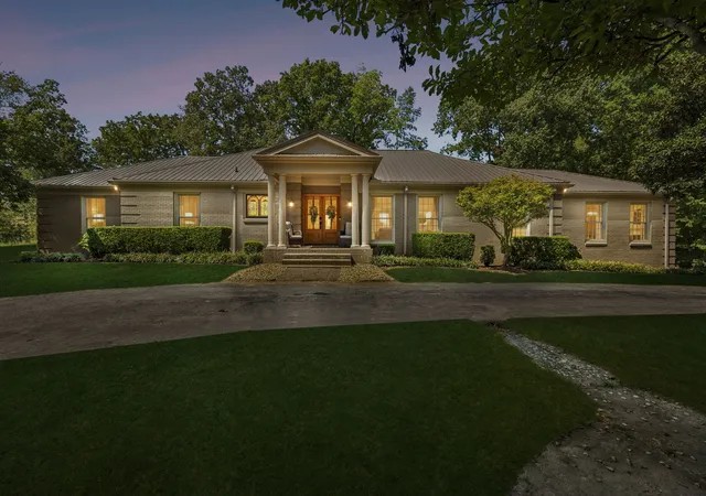 Photo 1 of Single family home for sale at 875 Coon Creek Rd, Dickson, TN 37055 | MLS# 3528888 | Listing updated on 2026-09-12