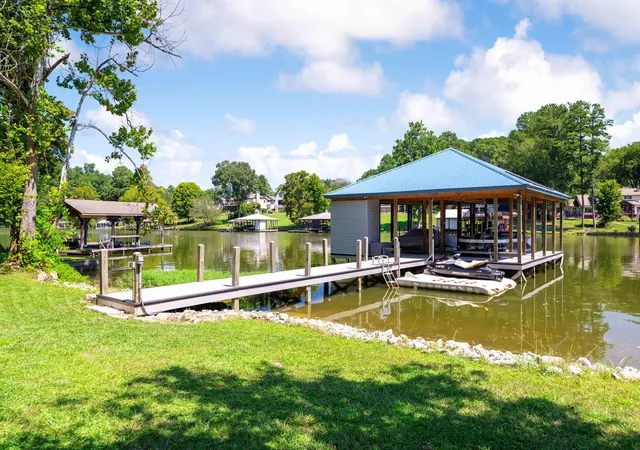 Photo 2 of Single family home for sale at 7523 Wolftever Trail, Ooltewah, TN 37363 | MLS# 3528223 | Listing updated on 2026-09-22