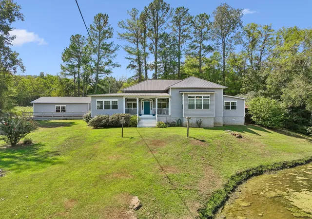 Photo 1 of Single family home for sale at 1278 Brooks Bnd Ln, Gainesboro, TN 38562 | MLS# 3545604 | Listing updated on 2026-09-12