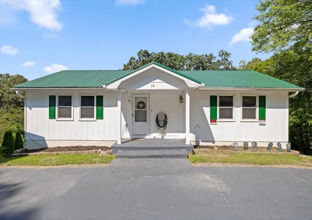 Photo 1 of Single family home for sale at 13 Travis Road, Rossville, GA 30741 | MLS# 3528284 | Listing updated on 2026-09-11