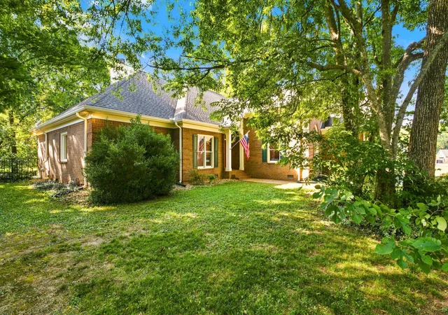 Photo 2 of Single family home for sale at 2907 Parsons Ct, Murfreesboro, TN 37129 | MLS# 3529593 | Listing updated on 2026-10-27