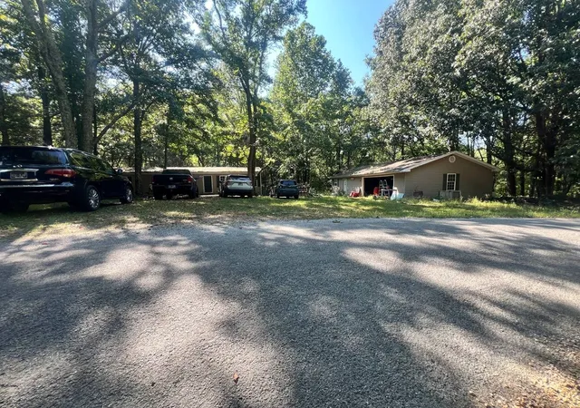 Photo 3 of Manufactured home for sale at 1800 Goldston Springs Rd, Puryear, TN 38251 | MLS# 3529722 | Listing updated on 2026-09-14