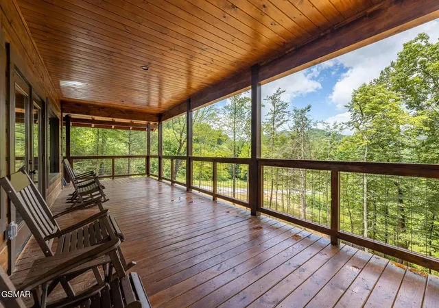 Photo 3 of Single family home for sale at 3181 Thomas Headrick Road, Sevierville, TN 37862 | MLS# 3528728 | Listing updated on 2026-09-11