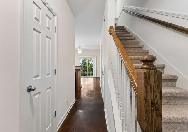 Listing Photo 4 - Condo for sale in building located at 515 N Academy St, Murfreesboro, TN 37130