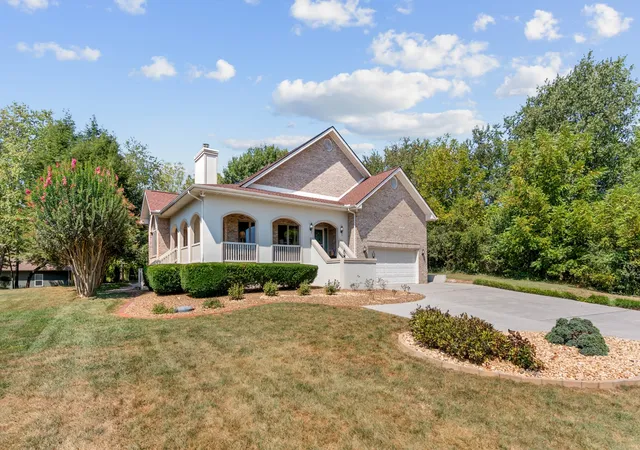 Photo 3 of Single family home for sale at 153 Oonoga Way, Loudon, TN 37774 | MLS# 3529255 | Listing updated on 2026-09-27