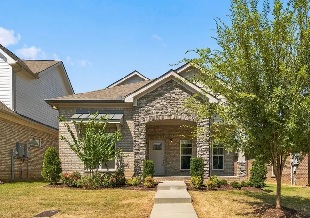 Photo 2 of Single family home for sale at 6023 Parkhaven Blvd, Hermitage, TN 37076 | MLS# 3528940 | Listing updated on 2026-10-08